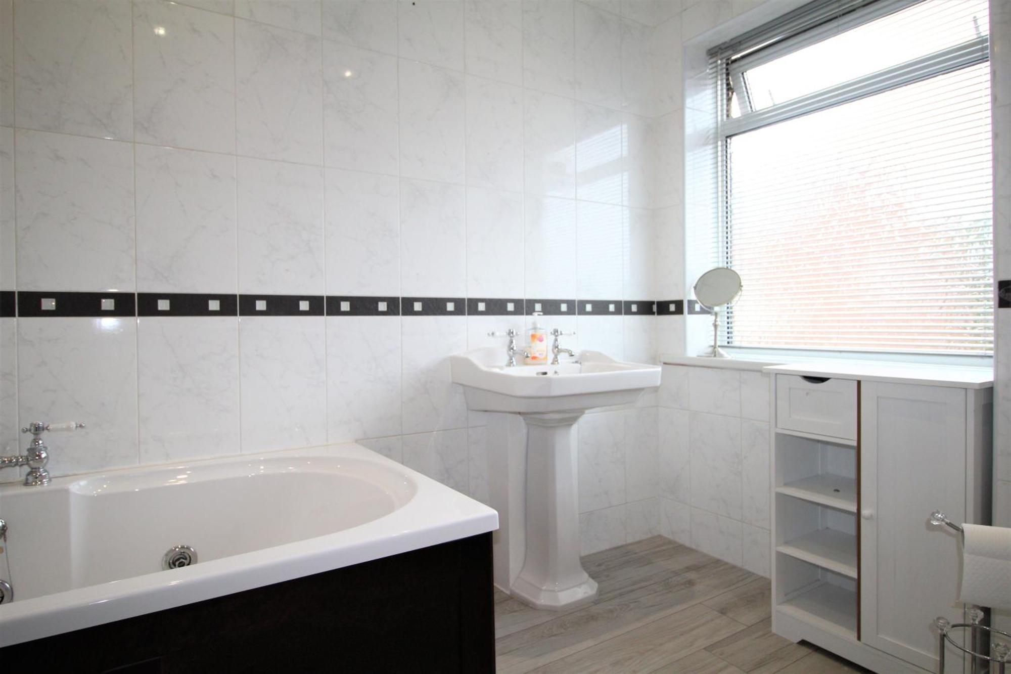 Whitley Bay - Sleeps 6 - Refurbished Throughout - Fast Wifi - Dogs Welcome מראה חיצוני תמונה